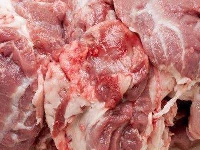 mięso z głów wieprzowych drobne 8020 